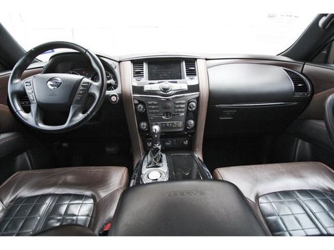 Used 2019 Nissan Armada Platinum w/ Captain's Chairs Package RWD image 9