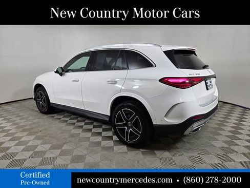 Certified 2025 Mercedes-Benz GLC 300 4MATIC image 5