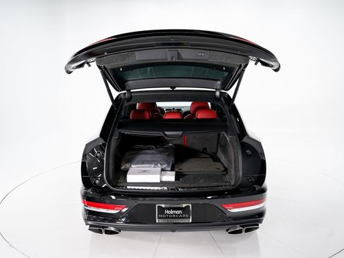 New 2025 Bentley Bentayga image 44