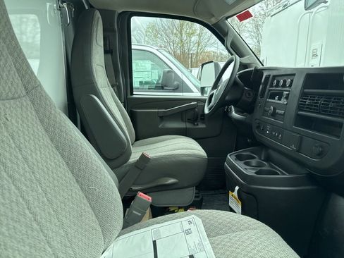 New 2024 Chevrolet Express 3500 w/ Power Convenience Package RWD image 3