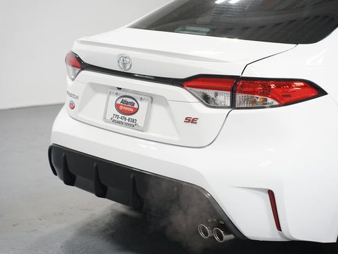 New 2026 Toyota Corolla SE image 9