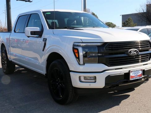 New 2025 Ford F150 Platinum w/ Equipment Group 702A High image 4