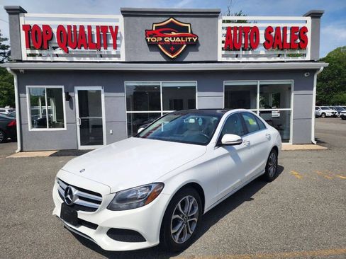 Used 2017 Mercedes-Benz C 300 4MATIC Sedan image 1