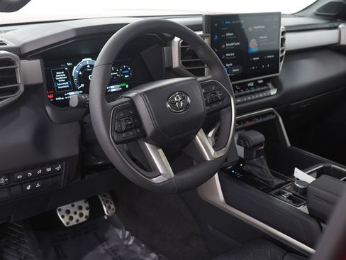 Used 2025 Toyota Tundra Limited image 22