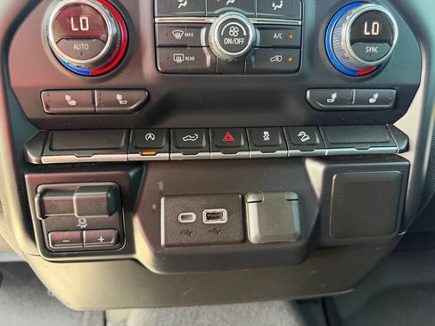 Used 2019 Chevrolet Silverado 1500 RST w/ All-Star Edition AWD/4WD image 33
