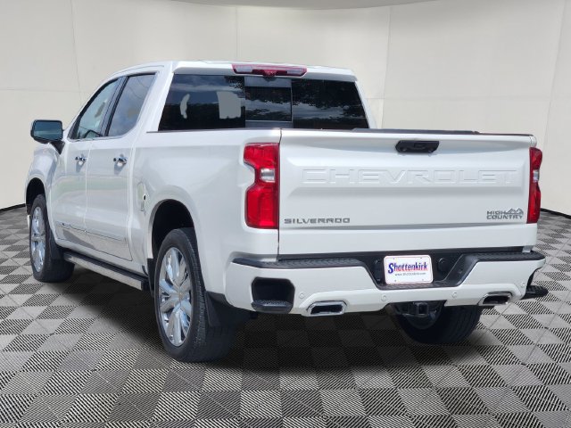 Used 2024 Chevrolet Silverado 1500 High Country AWD/4WD image 8