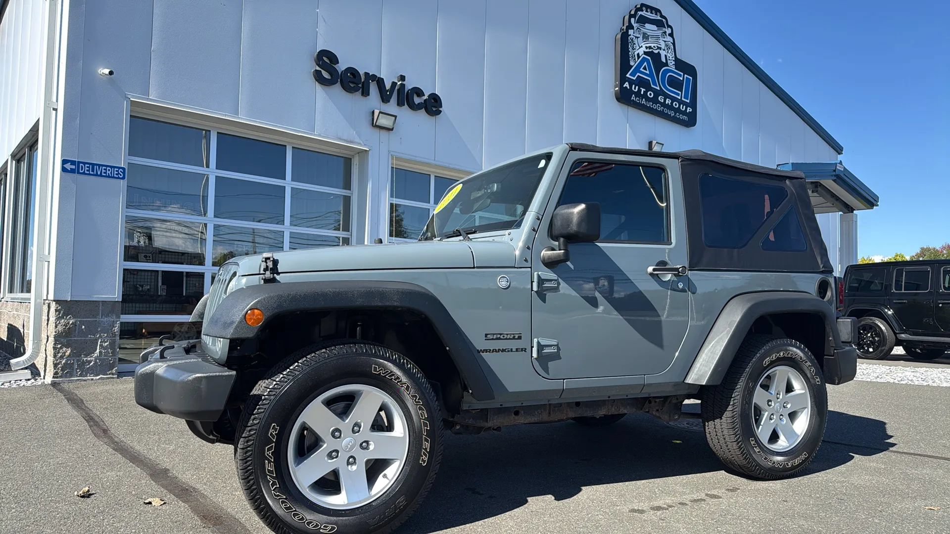 Used 2014 Jeep Wrangler Sport w/ Quick Order Package 24S AWD/4WD image 1