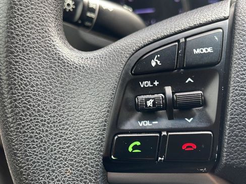 Used 2018 Hyundai Tucson SE AWD/4WD image 42