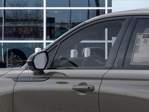 New 2025 Lincoln Corsair AWD w/ Equipment Group 101A image 20