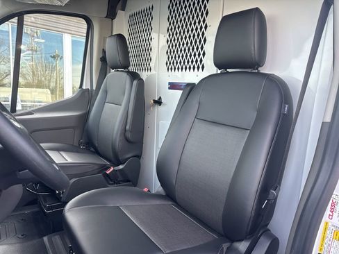 New 2026 Ford Transit 250 148 Medium Roof Extended AWD w/ Exterior Upgrade Package image 20