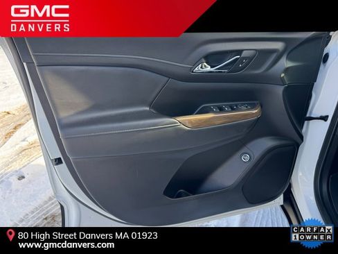 Used 2023 GMC Acadia SLE w/ Driver Convenience Package image 11