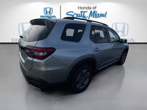New 2026 Honda Pilot EX-L image 7
