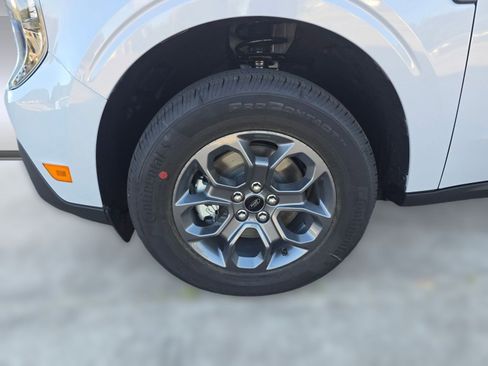 New 2025 Ford Maverick XLT image 11