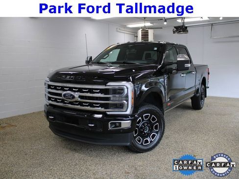 Used 2024 Ford F350 Platinum image 10