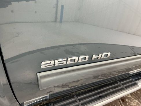 Used 2012 Chevrolet Silverado 2500 LT w/ Interior Plus Package AWD/4WD image 24