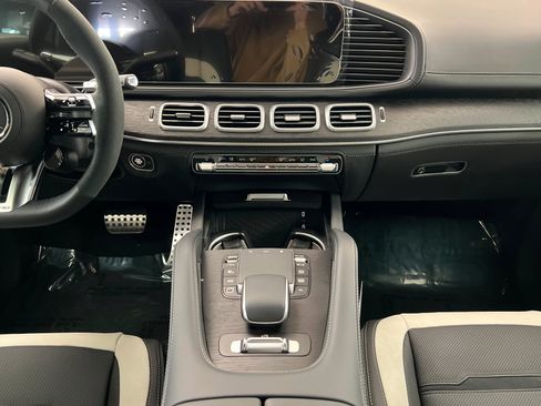 New 2026 Mercedes-Benz GLE 63 AMG S image 13