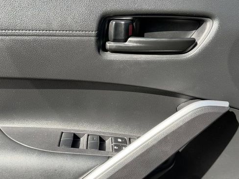 Certified 2024 Toyota Corolla Cross SE image 23