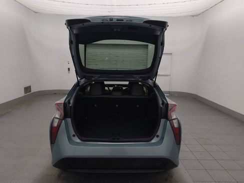 Used 2017 Toyota Prius Three w/ Advanced Technology Package FWD image 29