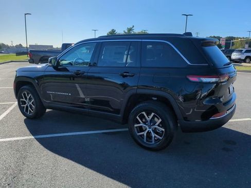New 2025 Jeep Grand Cherokee Limited w/ Trailer Tow Package image 6