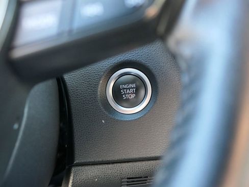 Used 2024 Toyota Corolla SE image 14