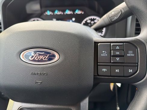 New 2025 Ford F450 XL w/ XL Chrome Package image 18