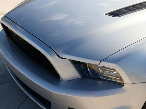 Used 2014 Ford Mustang GT image 23