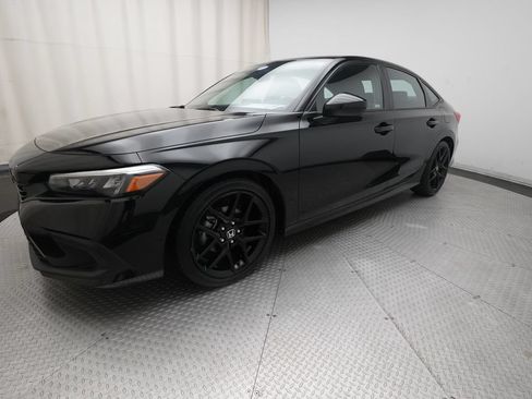 Used 2024 Honda Civic Sport image 1