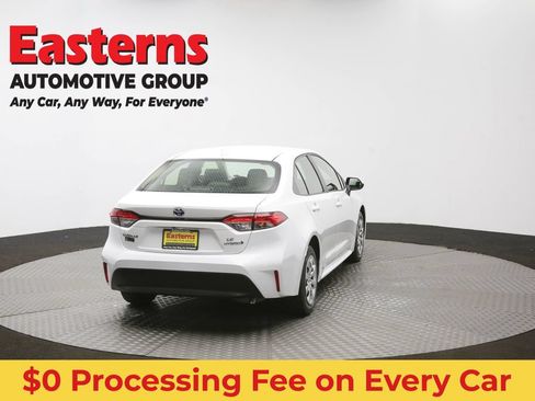 Used 2024 Toyota Corolla LE FWD image 38