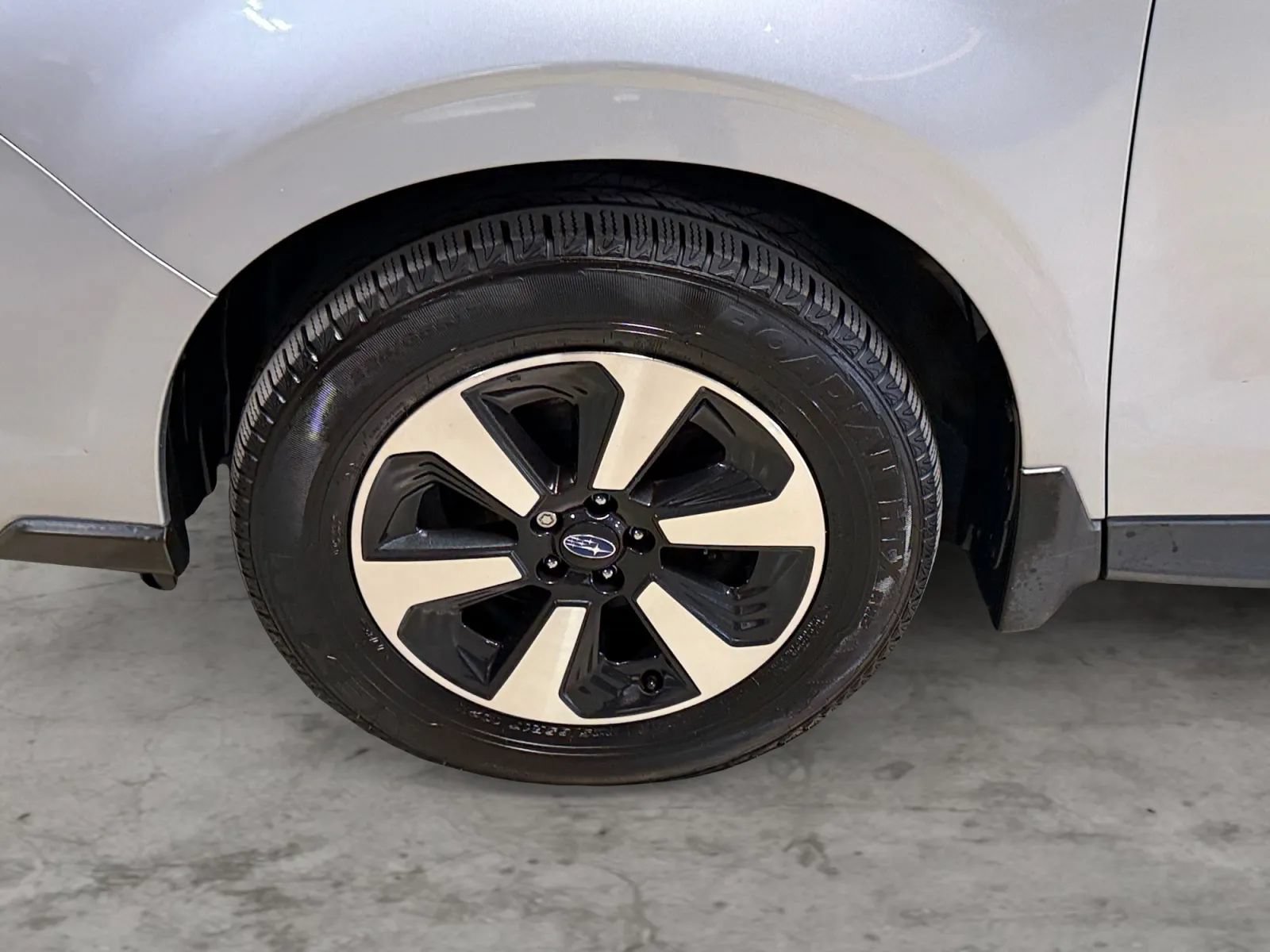 Used 2018 Subaru Forester 2.5i Premium w/ All-Weather Package AWD/4WD image 43