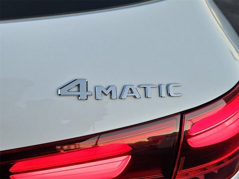 Certified 2025 Mercedes-Benz GLA 250 4MATIC image 14