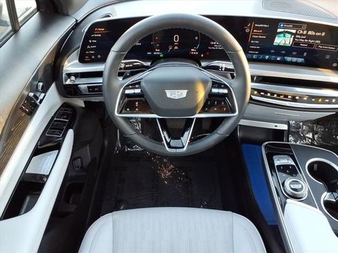 Certified 2024 Cadillac Lyriq Luxury w/ LPO, Floor Liner Package image 16