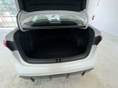 Certified 2025 Toyota Corolla SE image 23