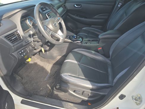 Used 2019 Nissan Leaf SL Plus image 10