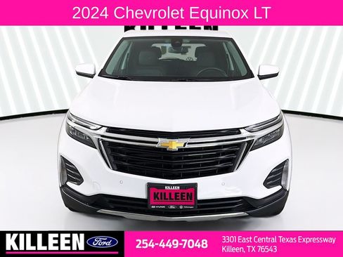 Used 2024 Chevrolet Equinox LT w/ Driver Convenience Package AWD/4WD image 2