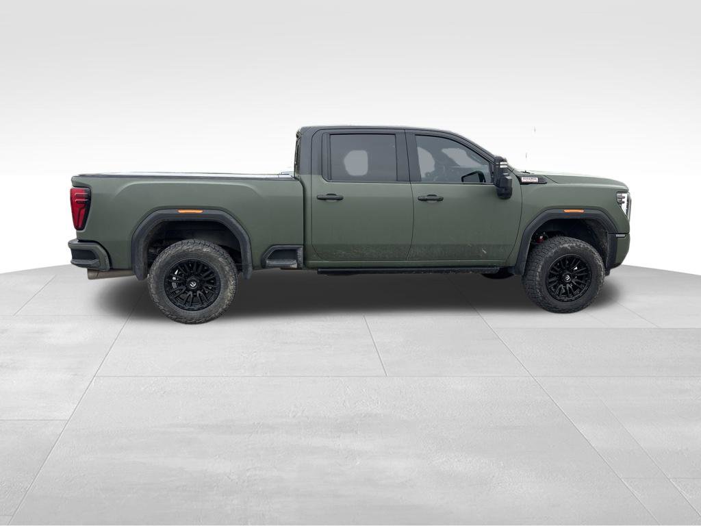 Used 2024 GMC Sierra 2500 Denali w/ Denali Reserve Package AWD/4WD image 8