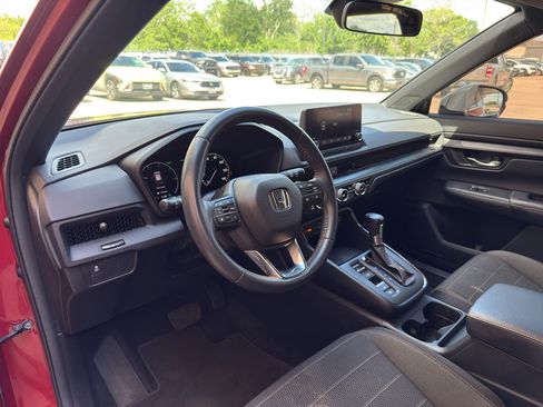 Used 2023 Honda CR-V Sport image 11