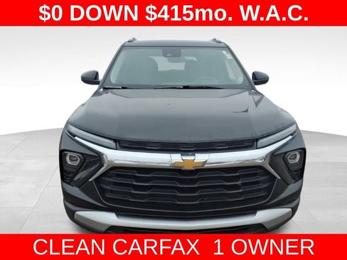 Used 2025 Chevrolet TrailBlazer LT image 3