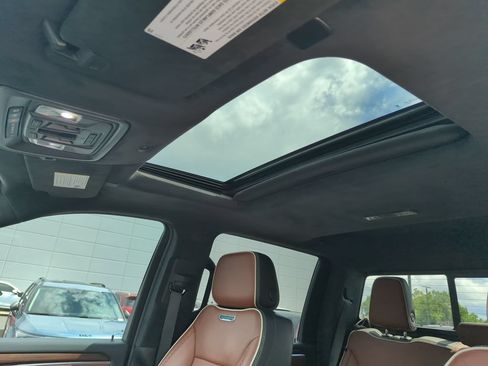 Used 2025 GMC Sierra 3500 Denali Ultimate AWD/4WD image 29