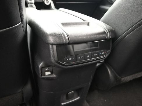 Used 2024 Toyota Grand Highlander AWD image 21