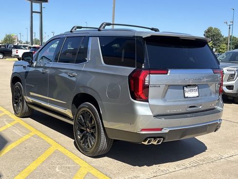 New 2026 GMC Yukon Denali w/ Denali Reserve Package AWD/4WD image 8