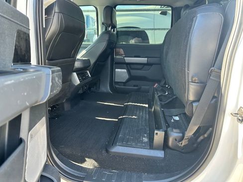 Used 2023 Ford F250 Lariat w/ Lariat Ultimate Package image 14