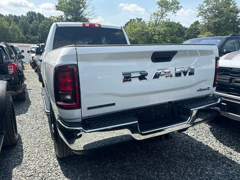 Used 2026 RAM 2500 Big Horn AWD/4WD image 4