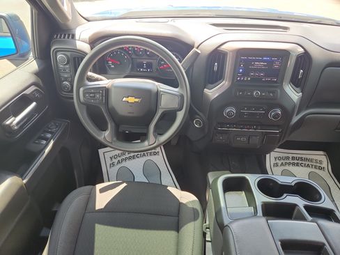 Used 2024 Chevrolet Silverado 1500 Custom w/ Turbomax Blackout Package AWD/4WD image 33