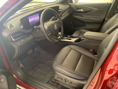 Used 2024 Buick Envista Sport Touring w/ Convenience I Package image 12