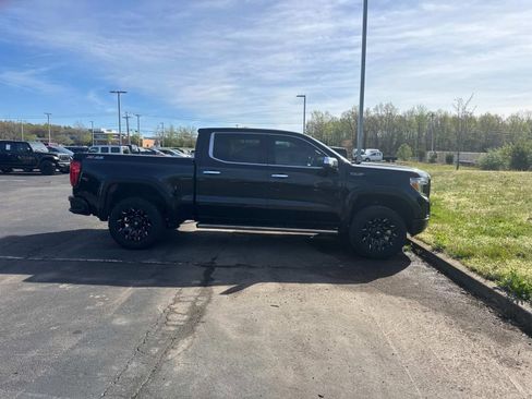 Used 2020 GMC Sierra 1500 Denali w/ Denali Ultimate Package image 3