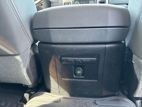 Used 2013 RAM 1500 Big Horn image 48