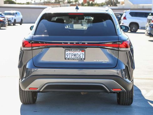 Used 2025 Lexus RX 450h AWD w/ Luxury Package image 6