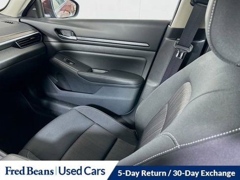 Used 2025 Nissan Altima 2.5 SV w/ SV Special Edition Package image 24