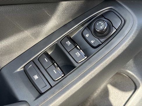 Certified 2025 Subaru Crosstrek 2.0i Premium AWD/4WD image 20