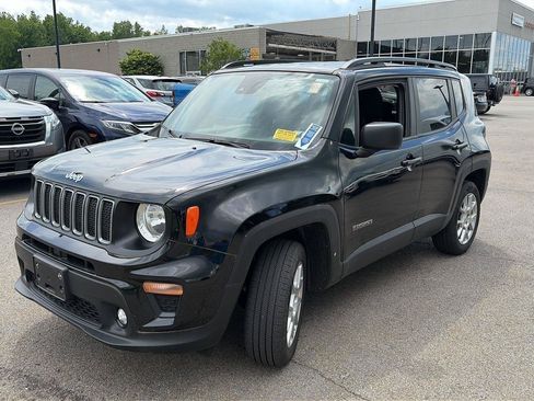 Used 2022 Jeep Renegade Latitude w/ Convenience Group AWD/4WD image 65